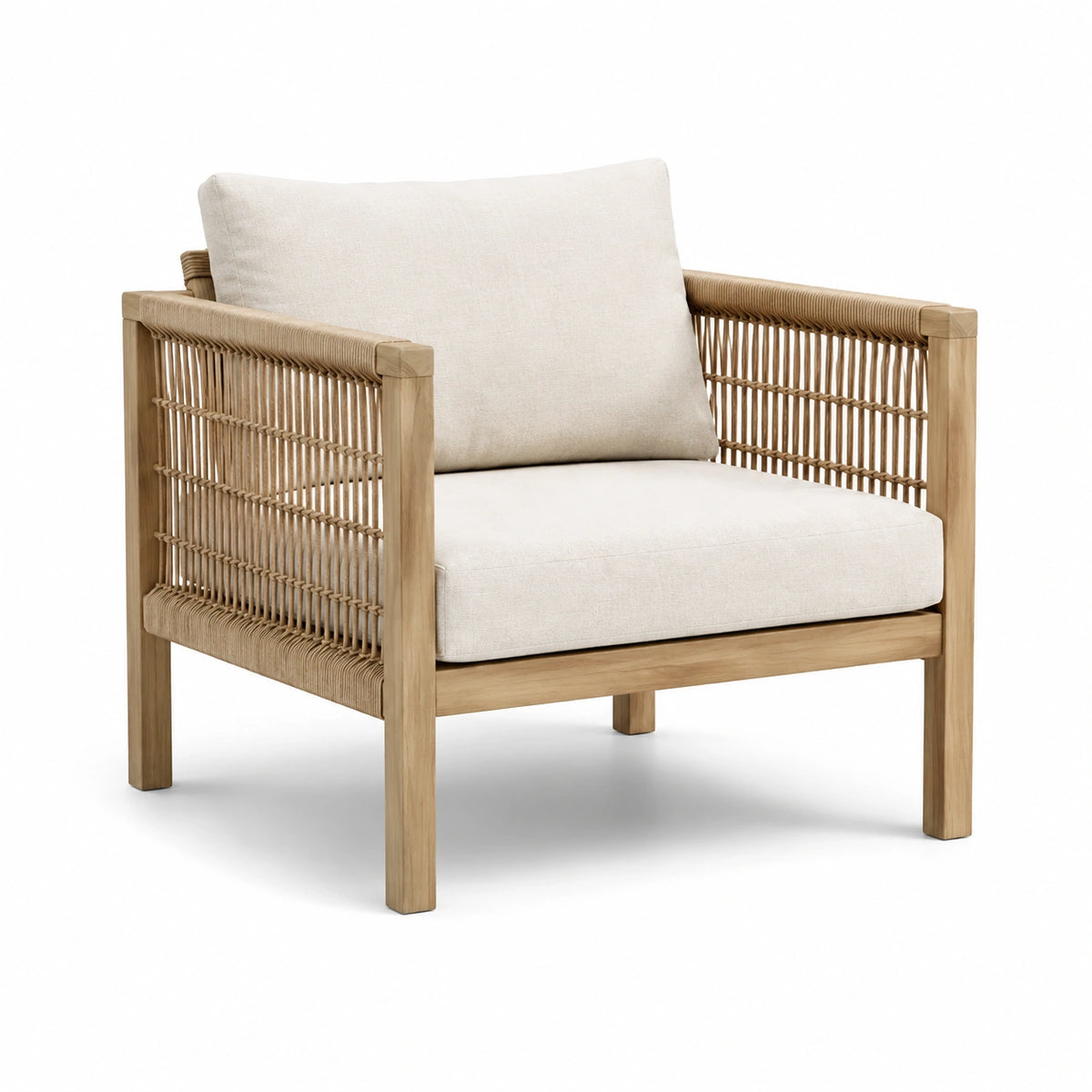 Sillón de madera con cojines de cuero sintético marrón